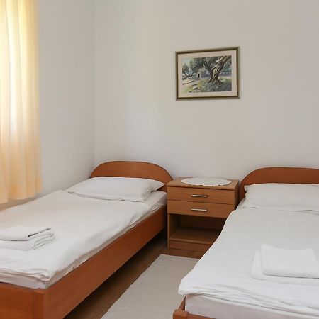 Apartments Laguna 2 Бол Екстериор снимка