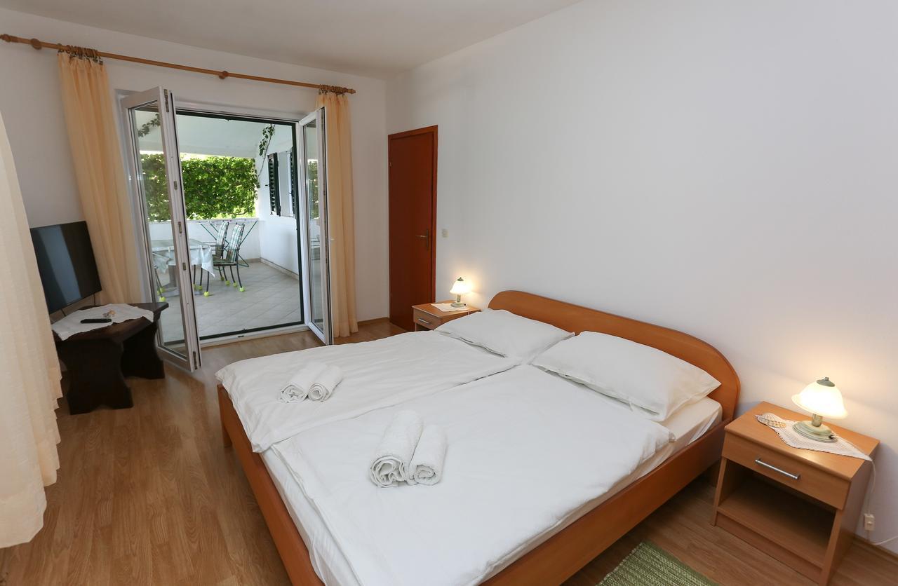 Apartments Laguna 2 Бол Екстериор снимка