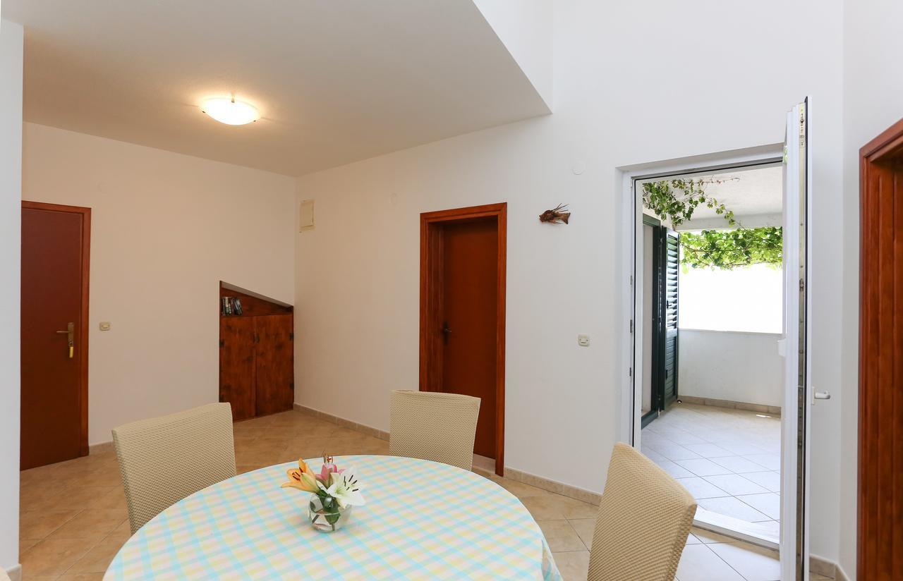 Apartments Laguna 2 Бол Екстериор снимка