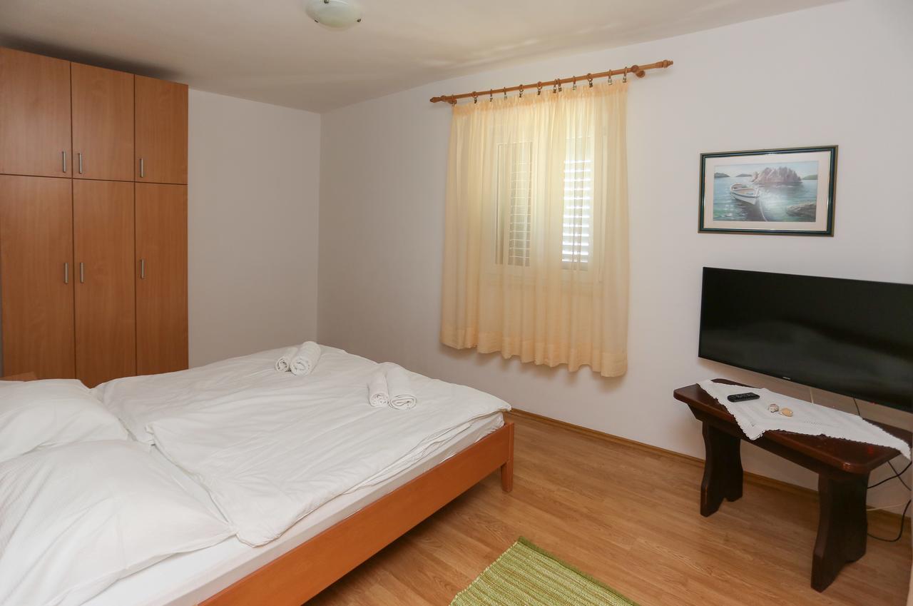 Apartments Laguna 2 Бол Екстериор снимка